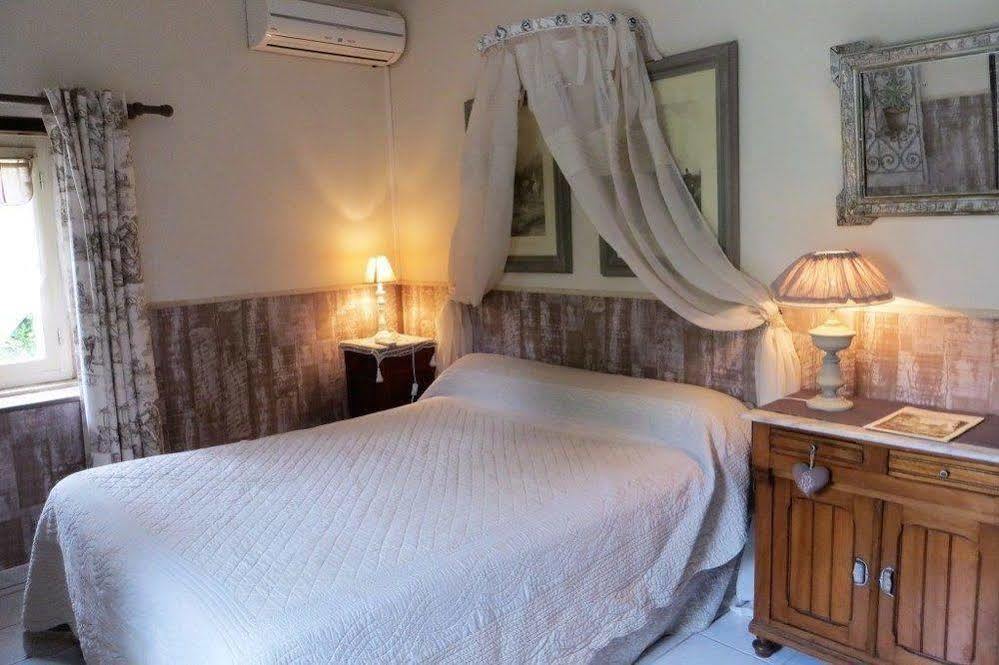 Aux Trois Fontaines Eynesse Ngoại thất bức ảnh