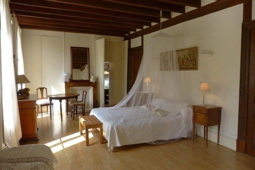Aux Trois Fontaines Eynesse Ngoại thất bức ảnh