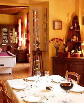 Aux Trois Fontaines Eynesse Ngoại thất bức ảnh